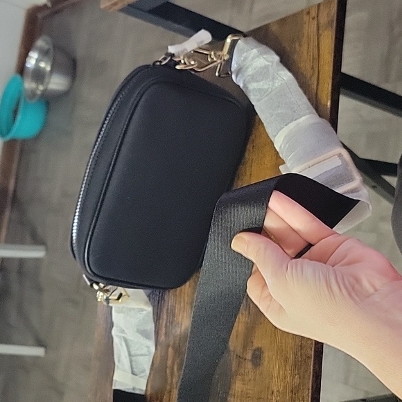 NWT Cole Haan Black Crossbody with Gold Accents - Picture 2 of 6